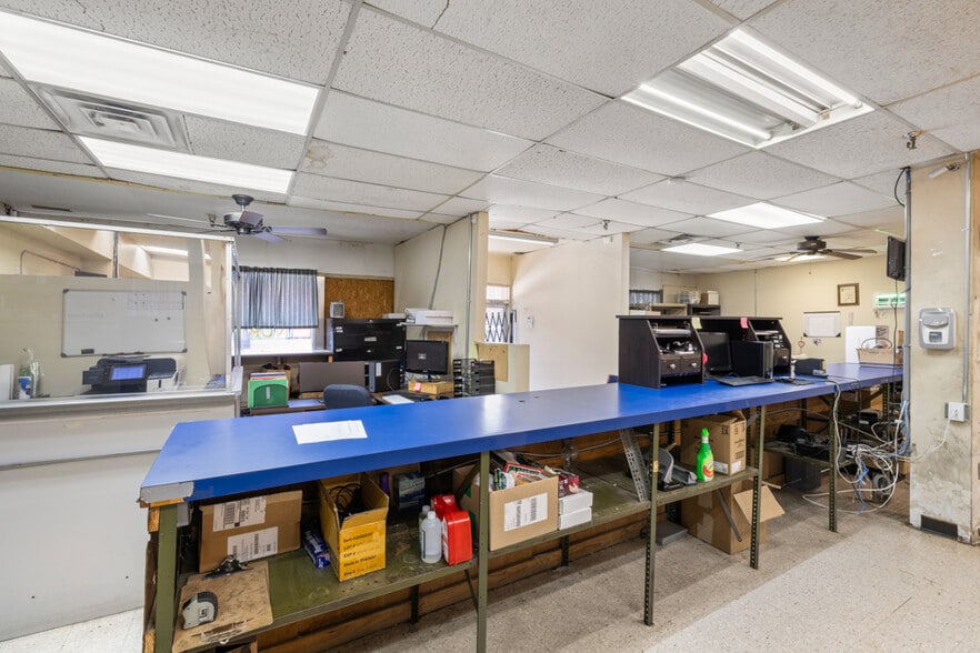 120 S Main St, Lancaster, SC for lease - Building Photo - Image 2 of 12