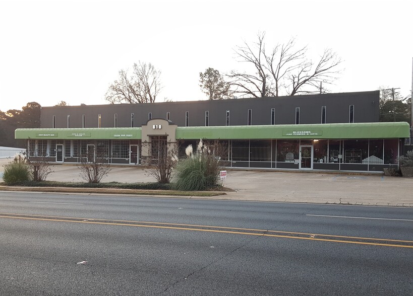 800-810 E 70th St, Shreveport, LA for lease - Building Photo - Image 1 of 3