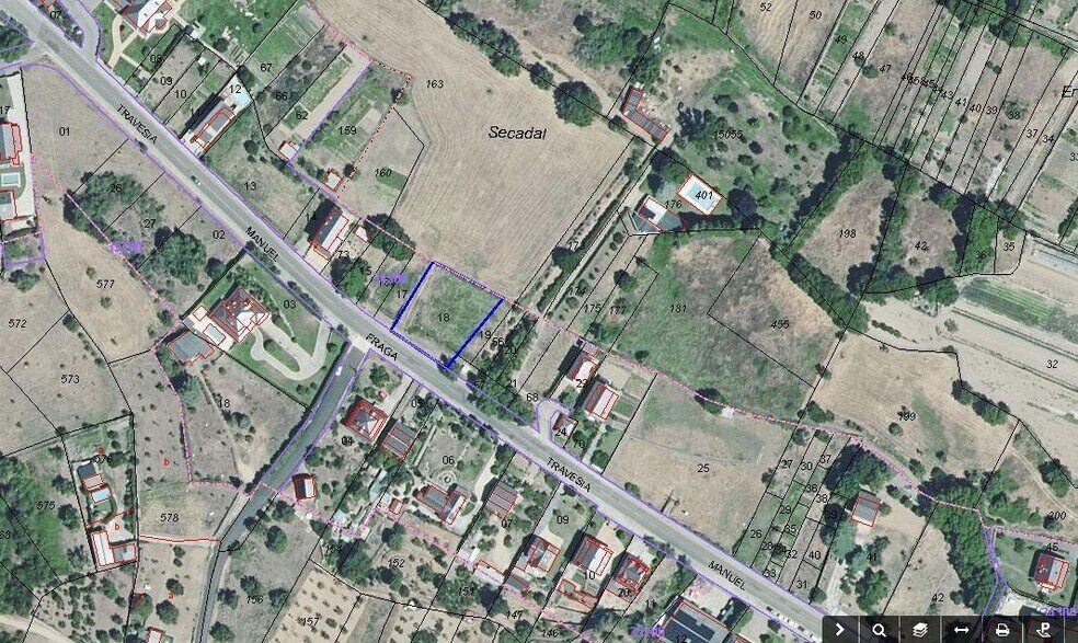 Land in Molinaseca for sale - Building Photo - Image 1 of 8