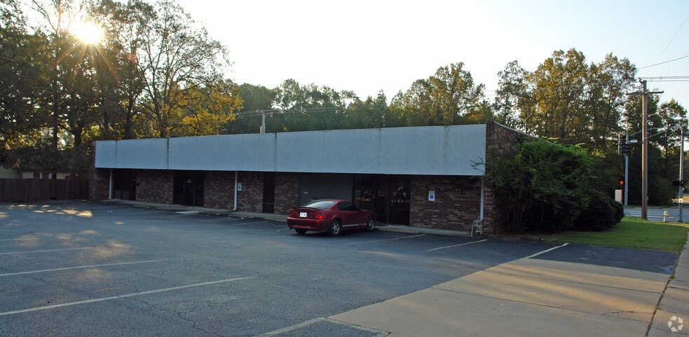 6520 Baseline Rd, Little Rock, AR for lease - Building Photo - Image 2 of 5