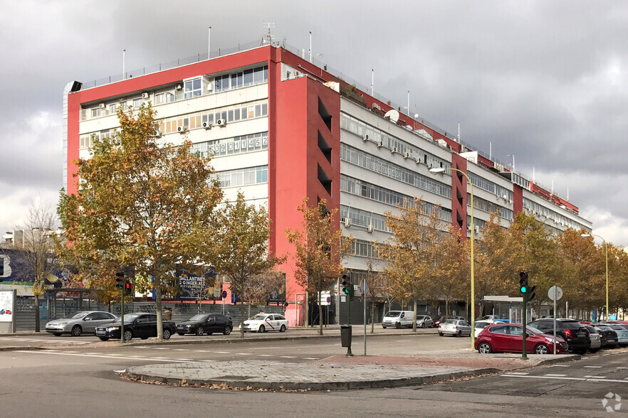 Calle de San Romualdo, 26, Madrid, Madrid for sale - Primary Photo - Image 1 of 1