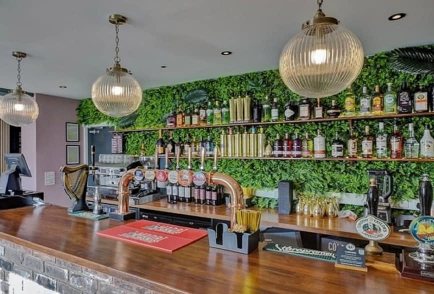 160 Duke St, Southport for sale - Interior Photo - Image 2 of 3