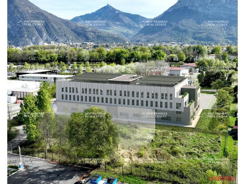 Flex in Sassenage for sale - Building Photo - Image 1 of 3