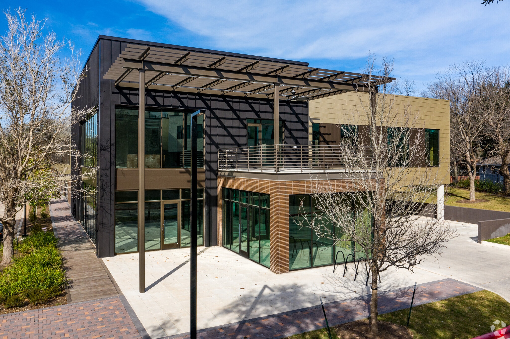 31 Navasota St, Austin, TX for lease Primary Photo- Image 1 of 17