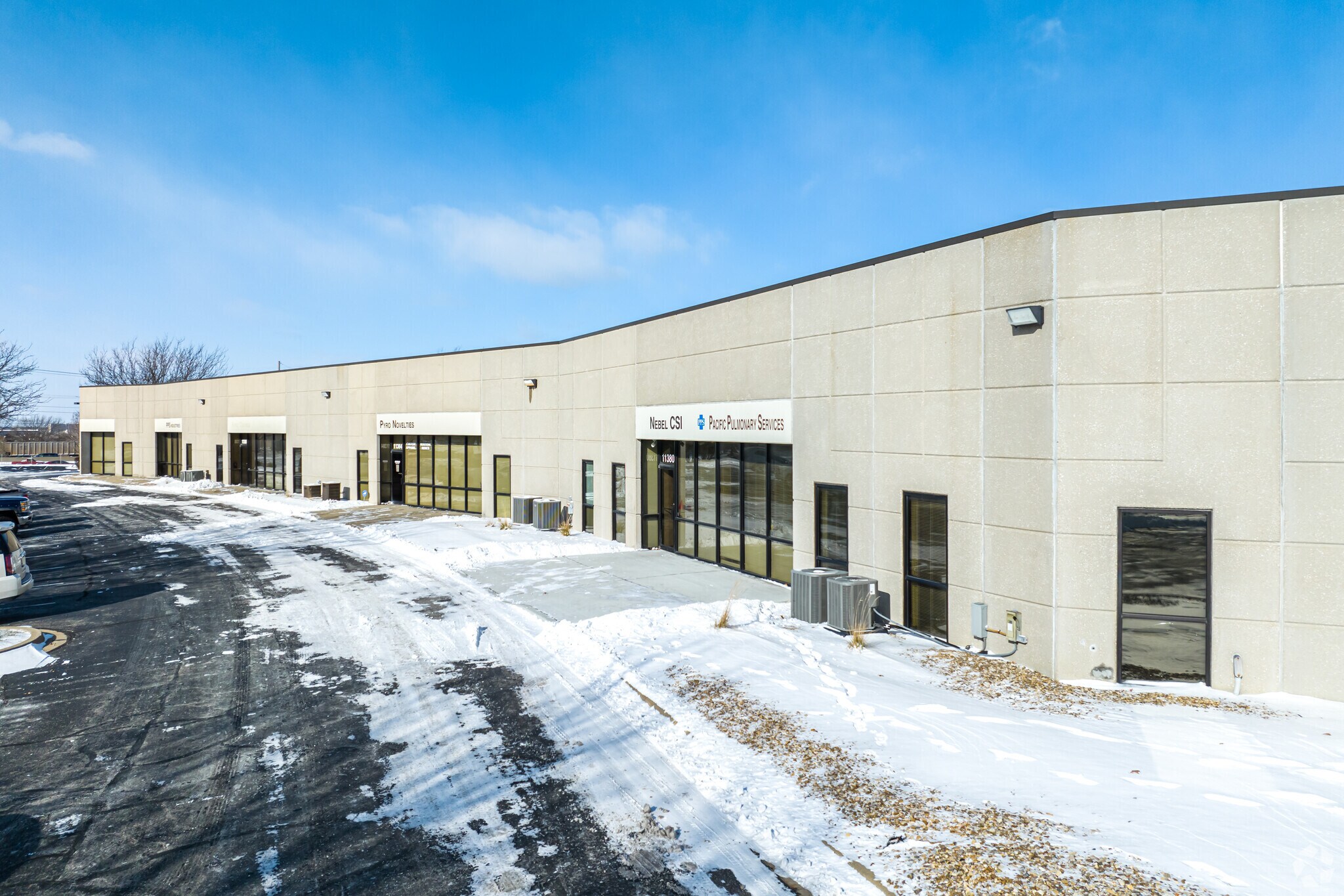 11360-11392 Strang Line Rd, Lenexa, KS for sale Primary Photo- Image 1 of 1