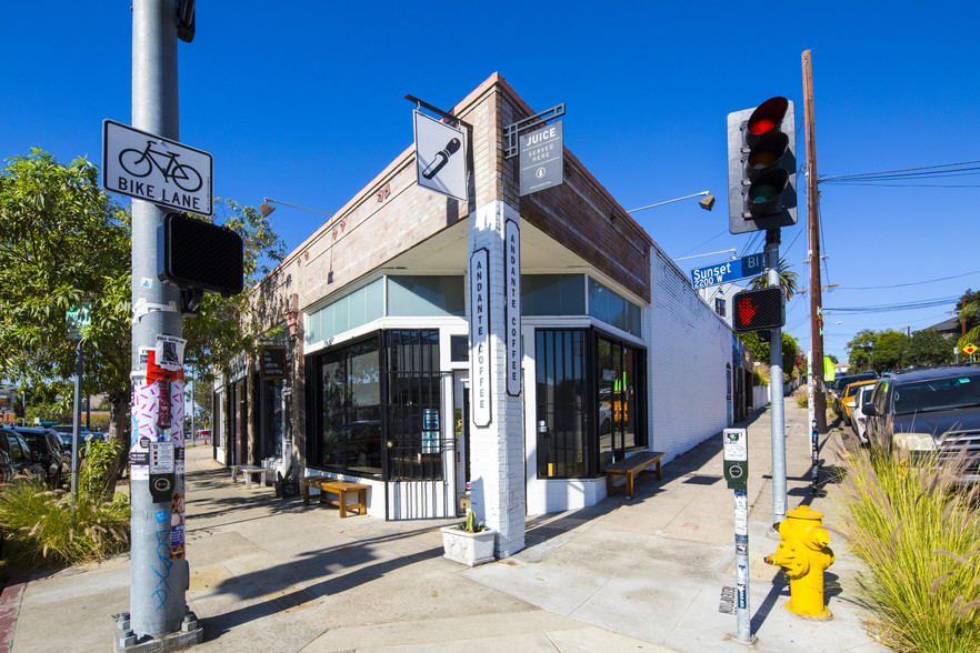 2201-2213 W Sunset Blvd, Los Angeles, CA for lease - Primary Photo - Image 3 of 18