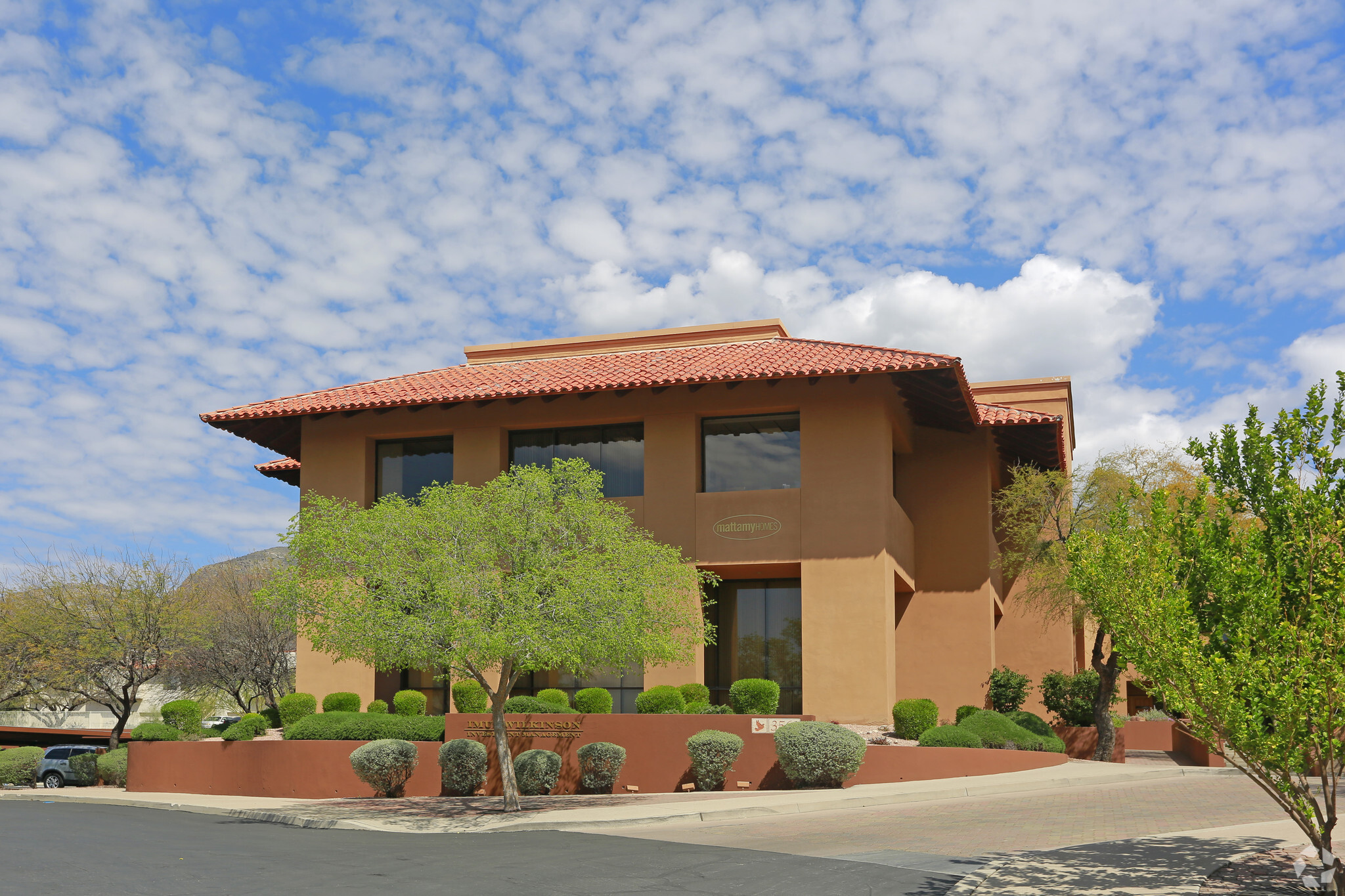 3561 E Sunrise Dr, Tucson, AZ for sale Building Photo- Image 1 of 1