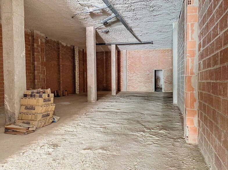 Retail in Massanassa, Valencia for sale - Building Photo - Image 3 of 8