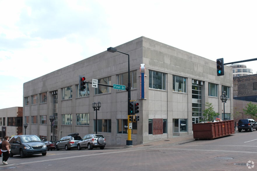 402 W 1st St, Duluth, MN for lease - Building Photo - Image 3 of 6