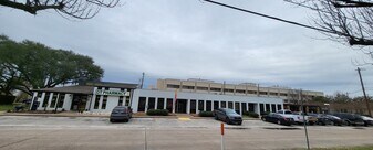 3919 Woodlawn Ave, Pasadena TX - Loft