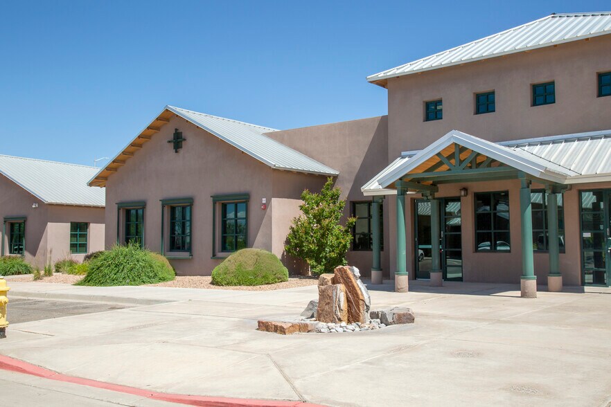 316 Osuna Rd NE, Albuquerque, NM 87107