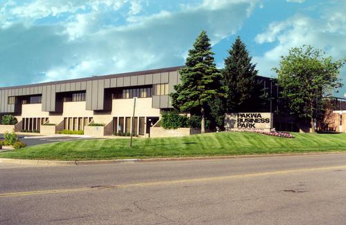 5221-5247 Edina Industrial Blvd, Edina, MN for sale Building Photo- Image 1 of 1