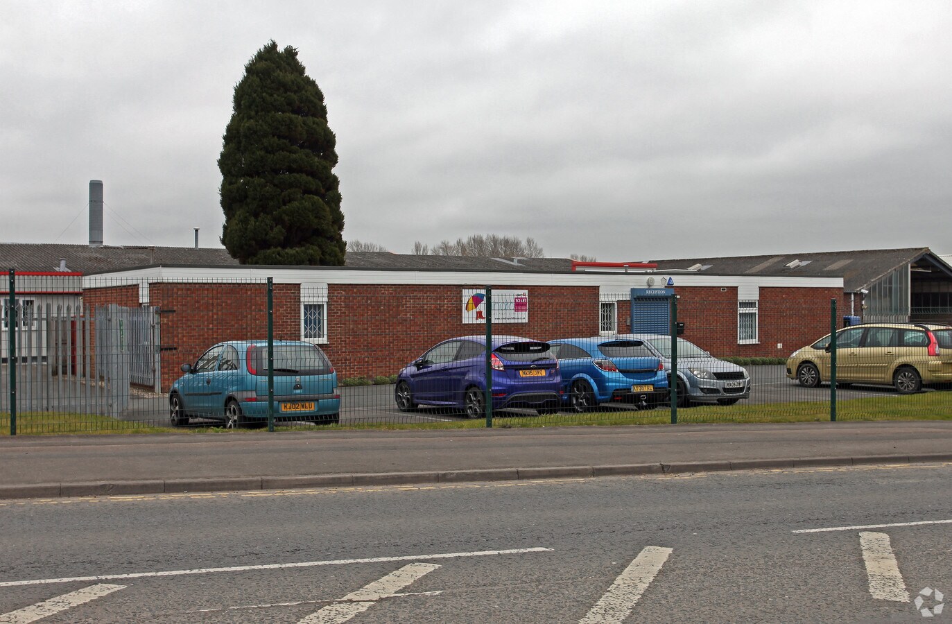 Derby Clos, Swindon, SN2 2QJ