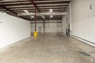 14476 Duval Pl W, Jacksonville, FL for lease Interior Photo- Image 2 of 4