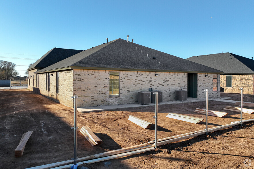 5512 114th St, Lubbock, TX for lease - Building Photo - Image 3 of 6