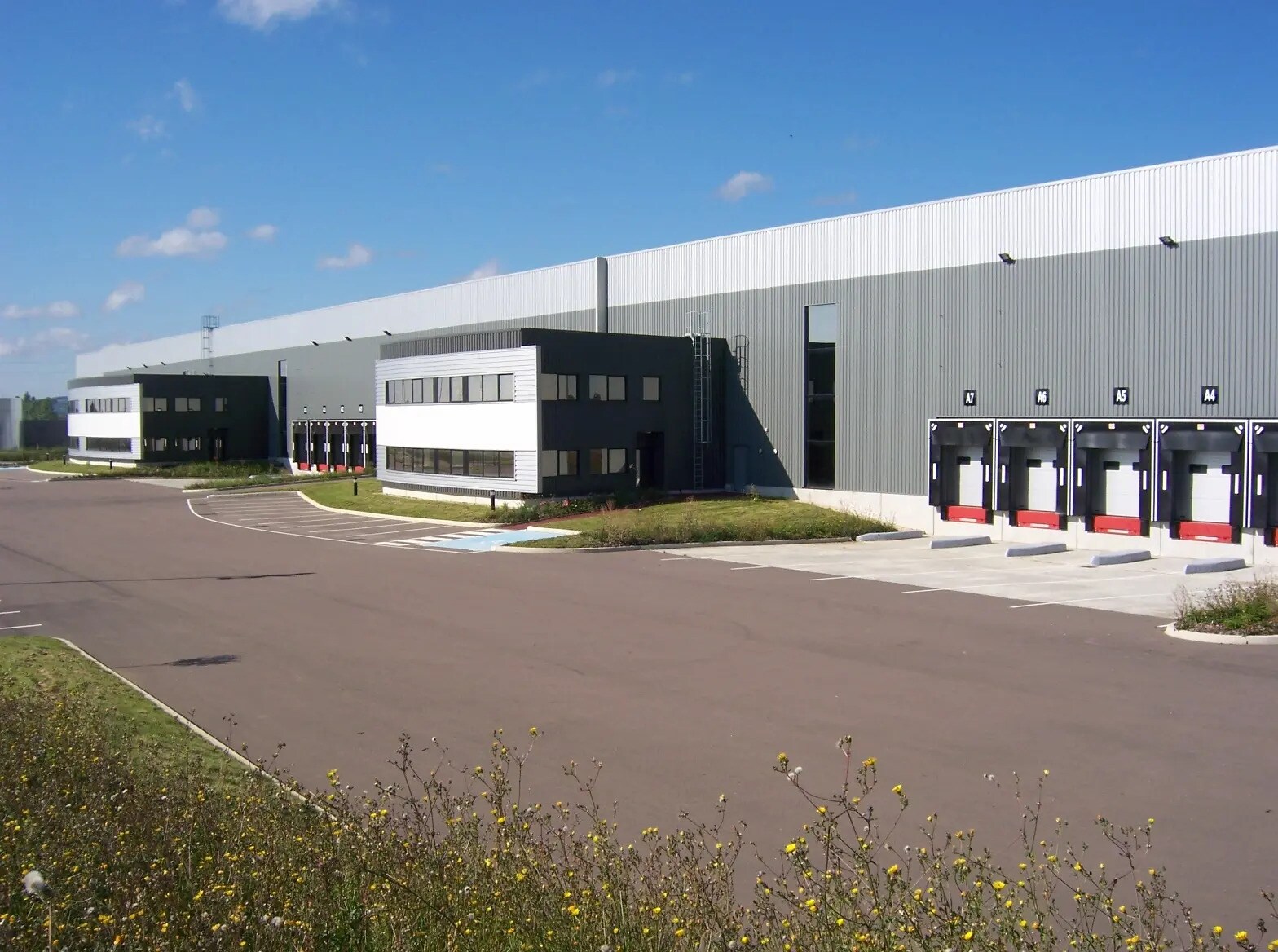 2 Route De Saint-Philibert, Gevrey-Chambertin for lease Building Photo- Image 1 of 4