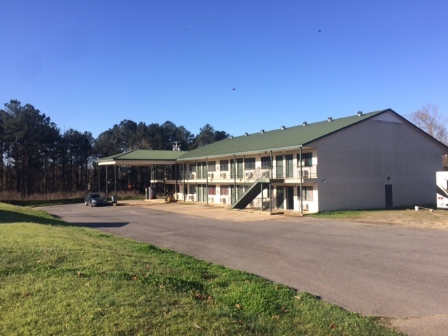 135 Claiborne Rd, Calhoun, LA for sale Primary Photo- Image 1 of 1