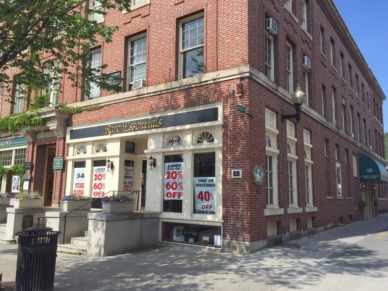 21-27 S Main St, Hanover, NH for sale - Primary Photo - Image 1 of 1