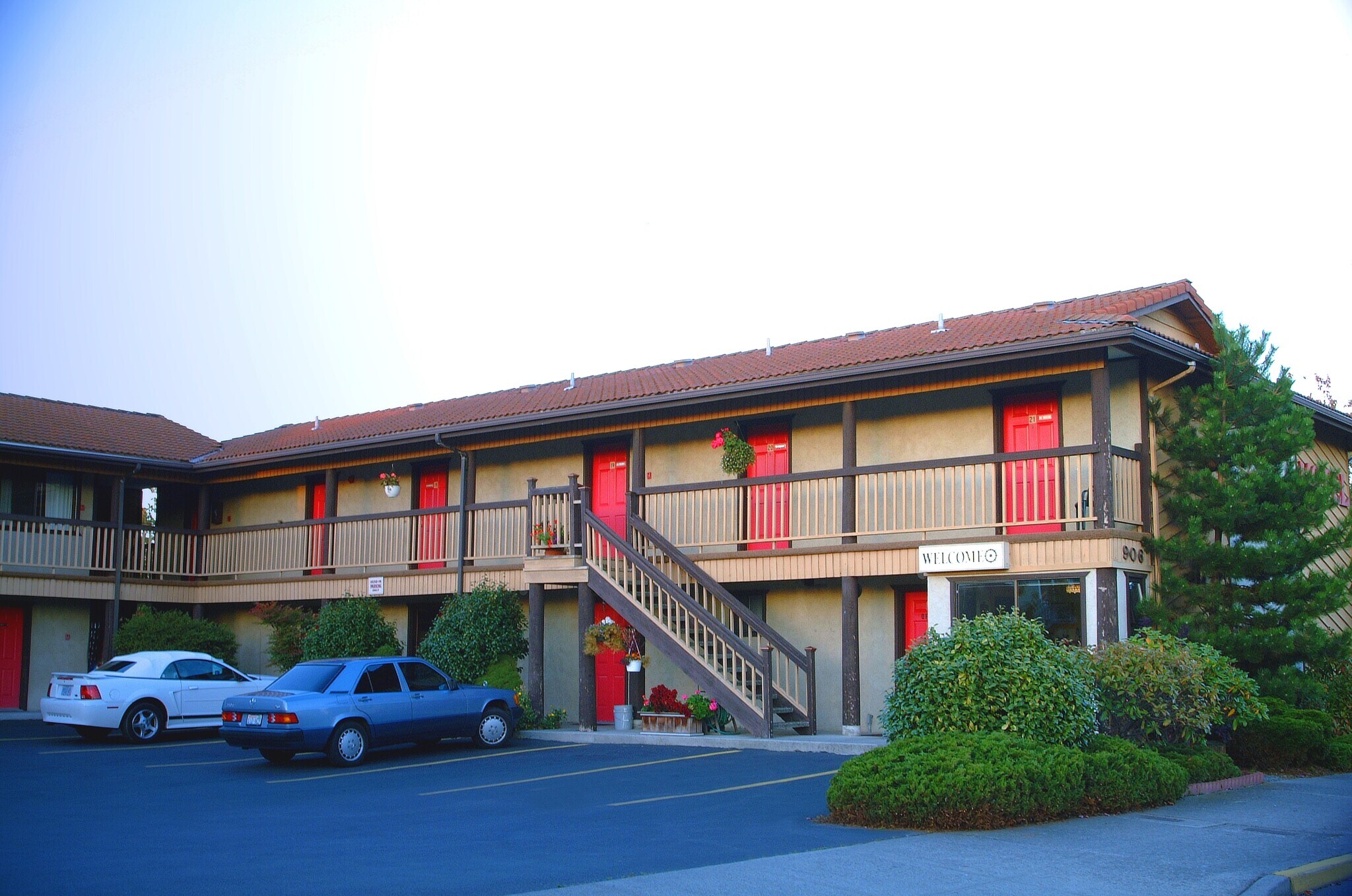 906 9th St, Anacortes, WA for sale Building Photo- Image 1 of 1