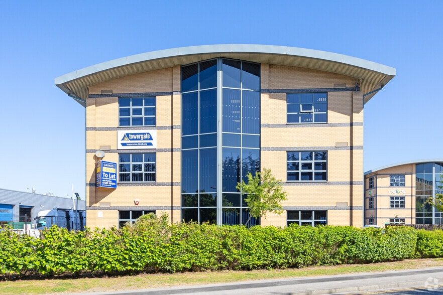 Layerthorpe Rd, Hull for lease - Building Photo - Image 3 of 5