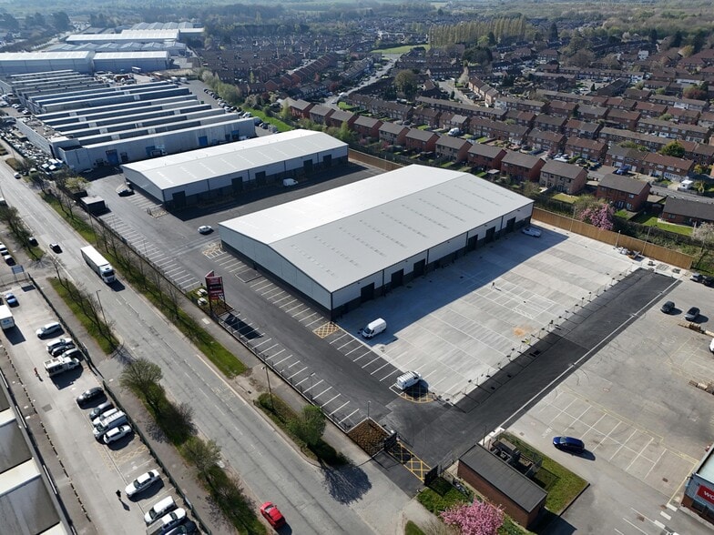 Huyton Trade Park, Liverpool for lease - Building Photo - Image 2 of 37