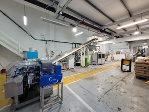 Hardwick Rd, Sandy for lease Interior Photo- Image 2 of 3