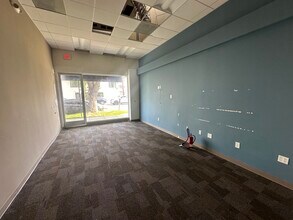 625 Montana Ave, Santa Monica, CA for lease Building Photo- Image 1 of 3