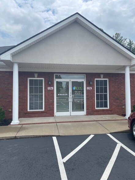 662 Sango Rd, Clarksville, TN for lease - Building Photo - Image 2 of 5