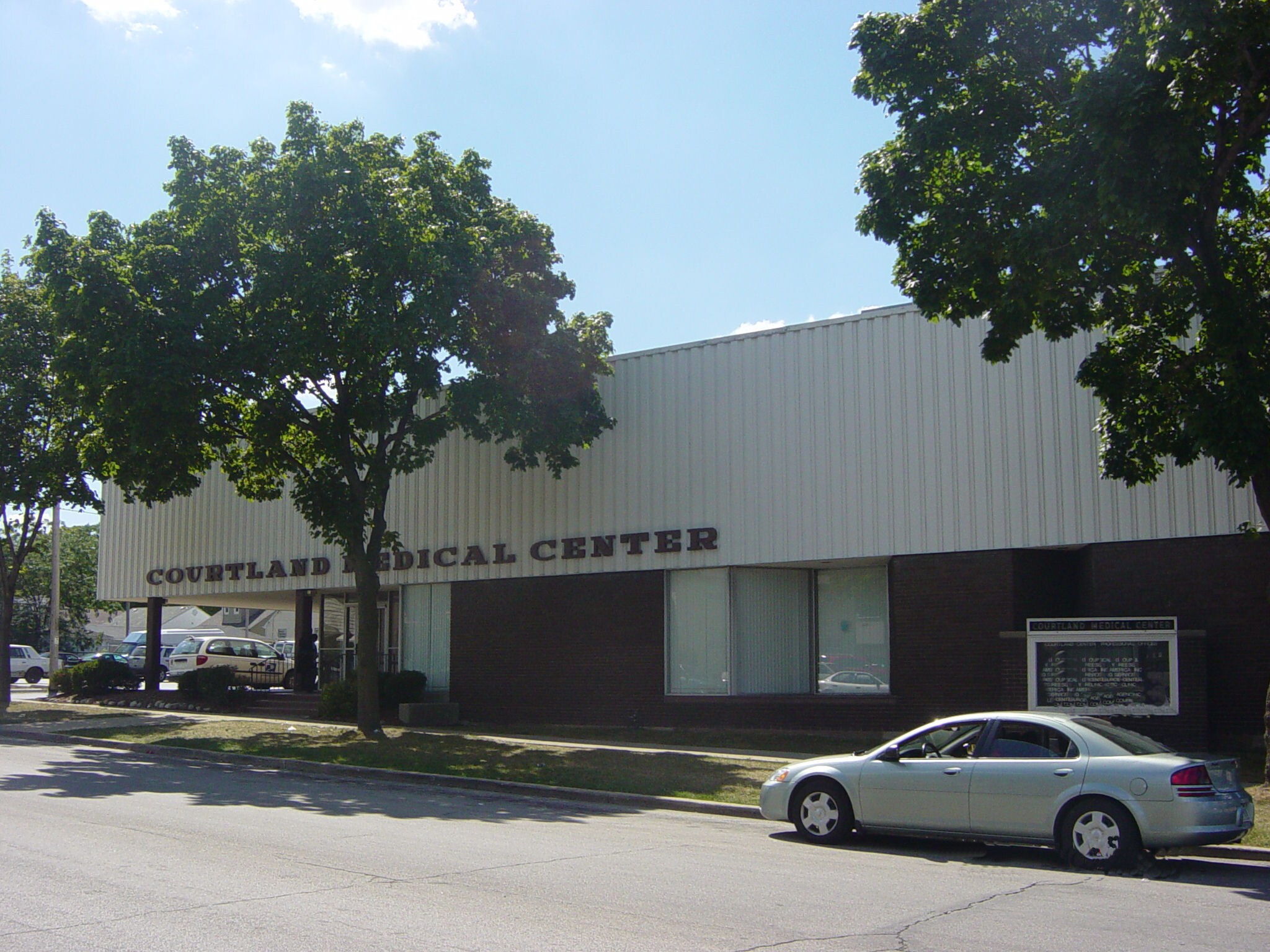 3975 N 68th St, Milwaukee, WI for sale Primary Photo- Image 1 of 1