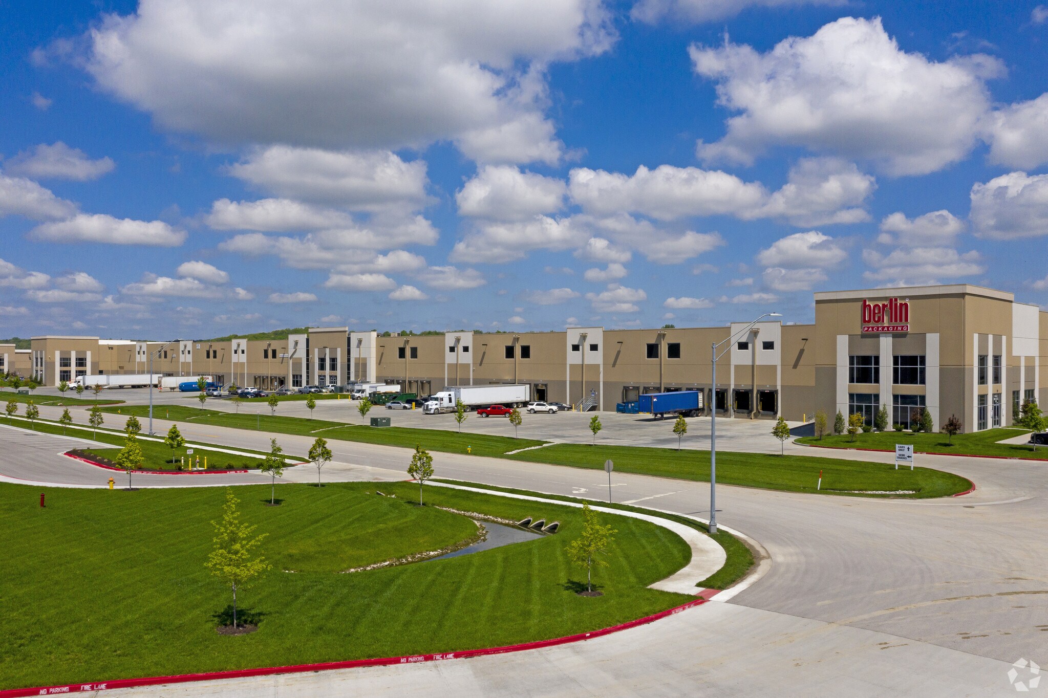 4400 NW 41st St, Riverside, MO for sale Building Photo- Image 1 of 1