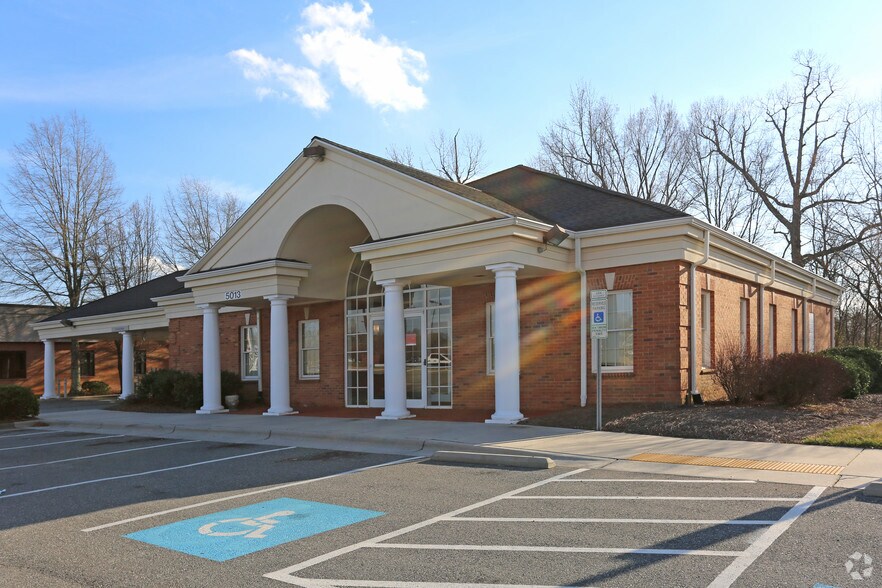 50135015 Mackay Rd, Greensboro, NC 27407 Office/Retail for Lease