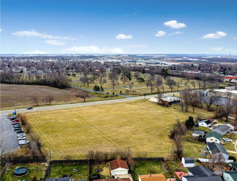 265 W Romeo Rd, Romeoville, IL for sale - Primary Photo - Image 1 of 1