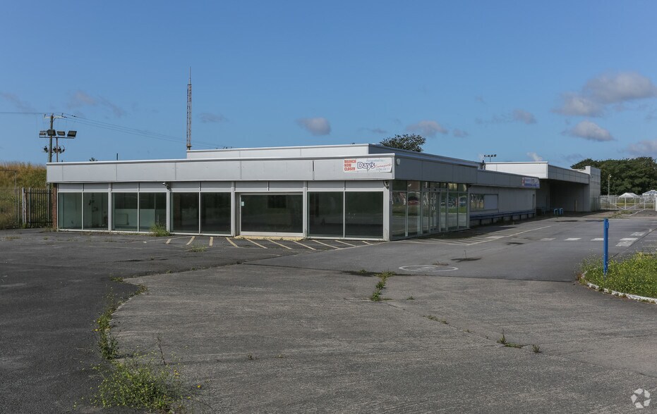 Sandy Rd, Llanelli, SA15 4DP