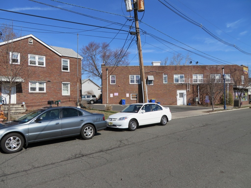 3234 Main St, South Bound Brook, NJ 08880