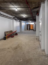 265 Ocean Pky, Brooklyn, NY for lease Interior Photo- Image 2 of 17