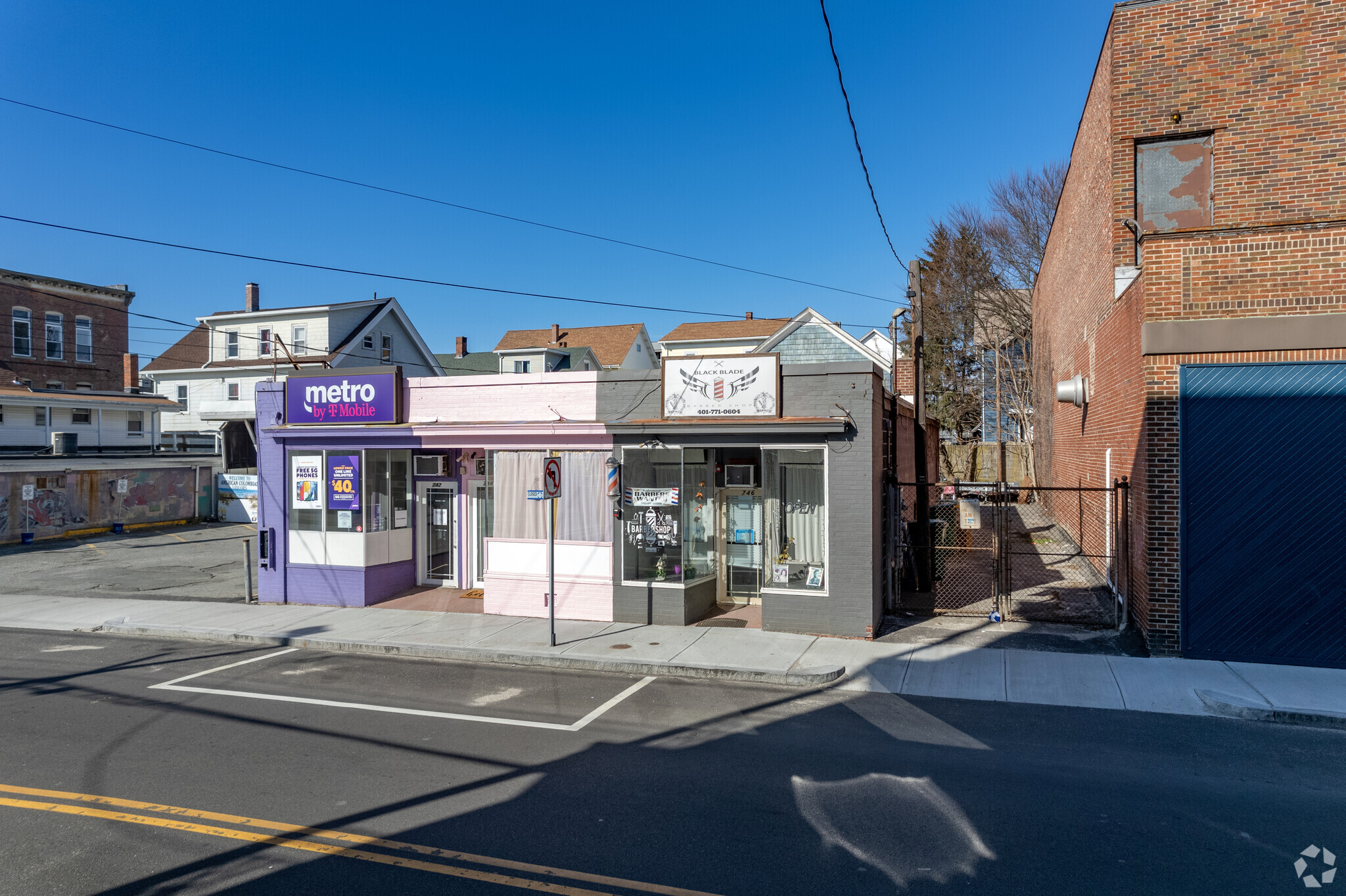 742-746 Broad St, Central Falls, RI for sale Primary Photo- Image 1 of 1