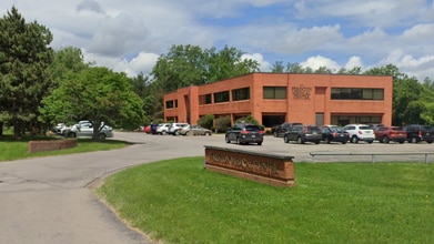 800 Ayrault Rd, Fairport, NY for lease Interior Photo- Image 2 of 7
