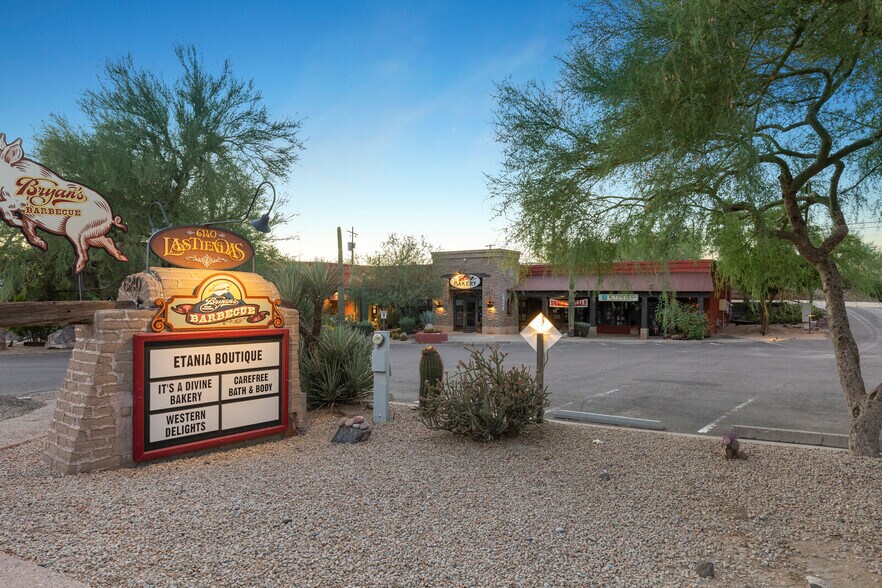 6140 E Cave Creek Rd, Cave Creek, AZ 85331