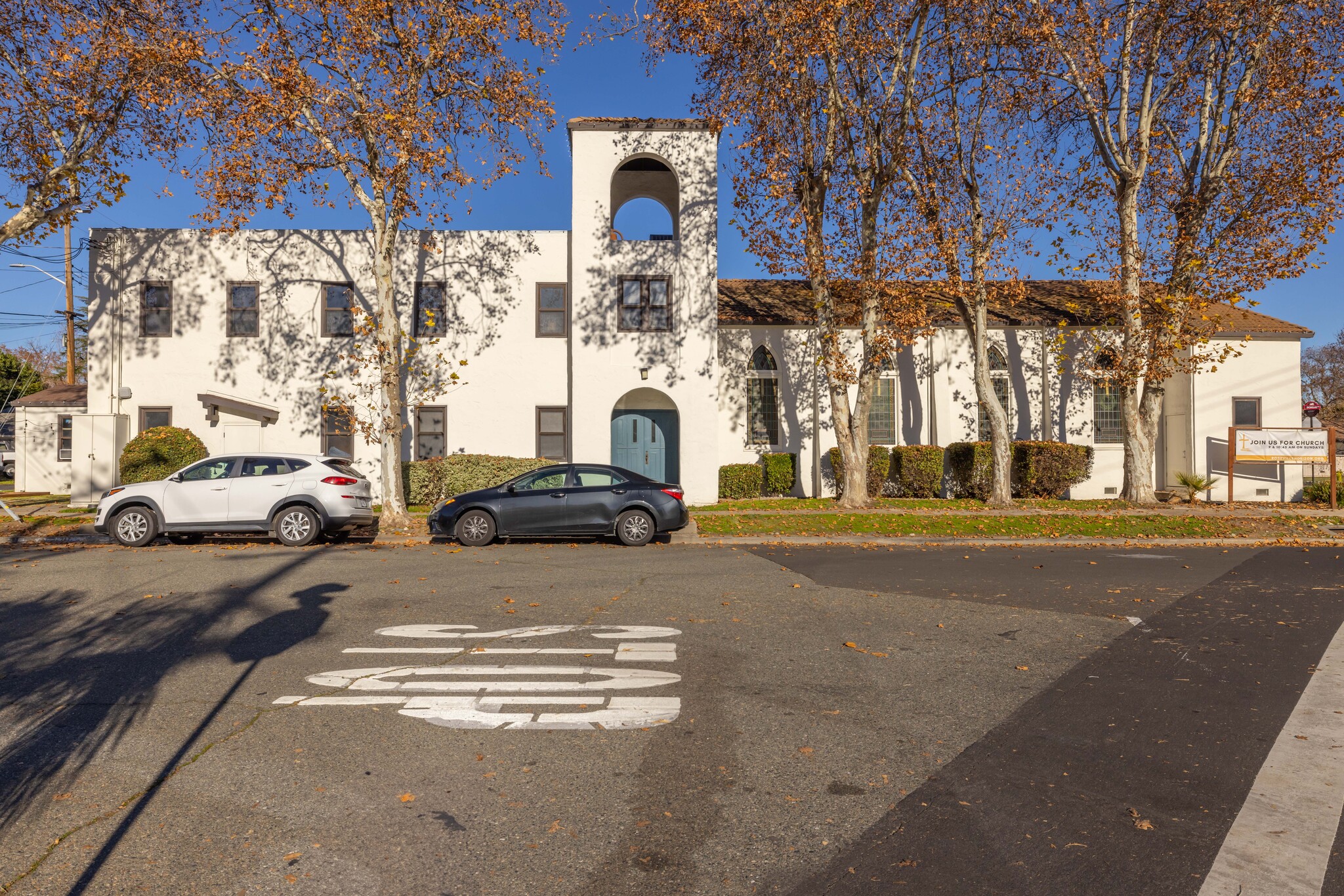 628 Royer St, Roseville, CA for lease Building Photo- Image 1 of 73