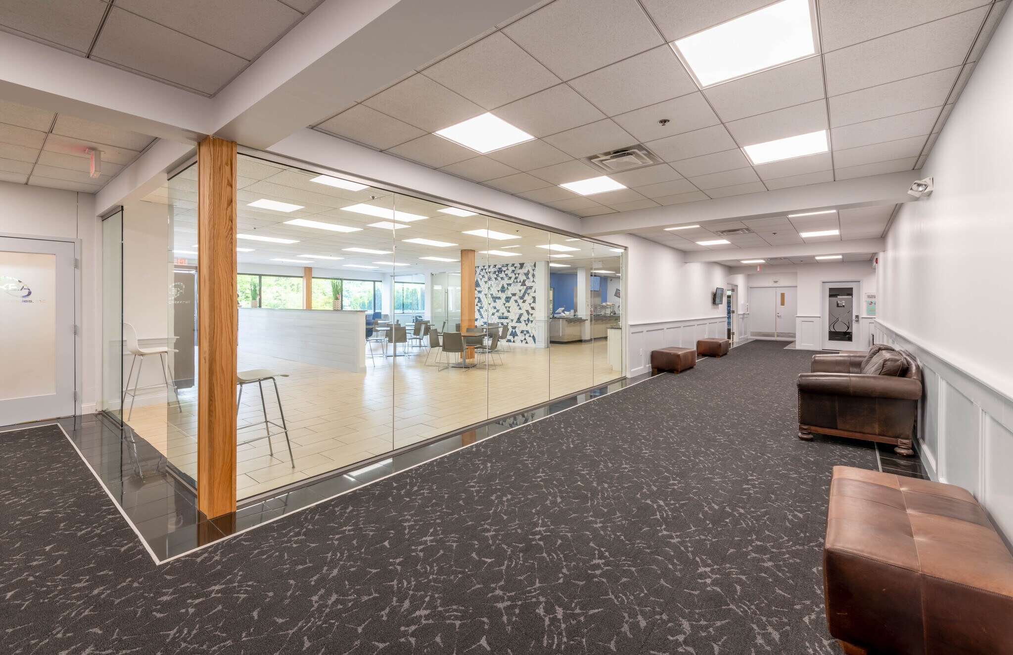 1 Monarch Dr, Littleton, MA 01460 One Monarch Drive