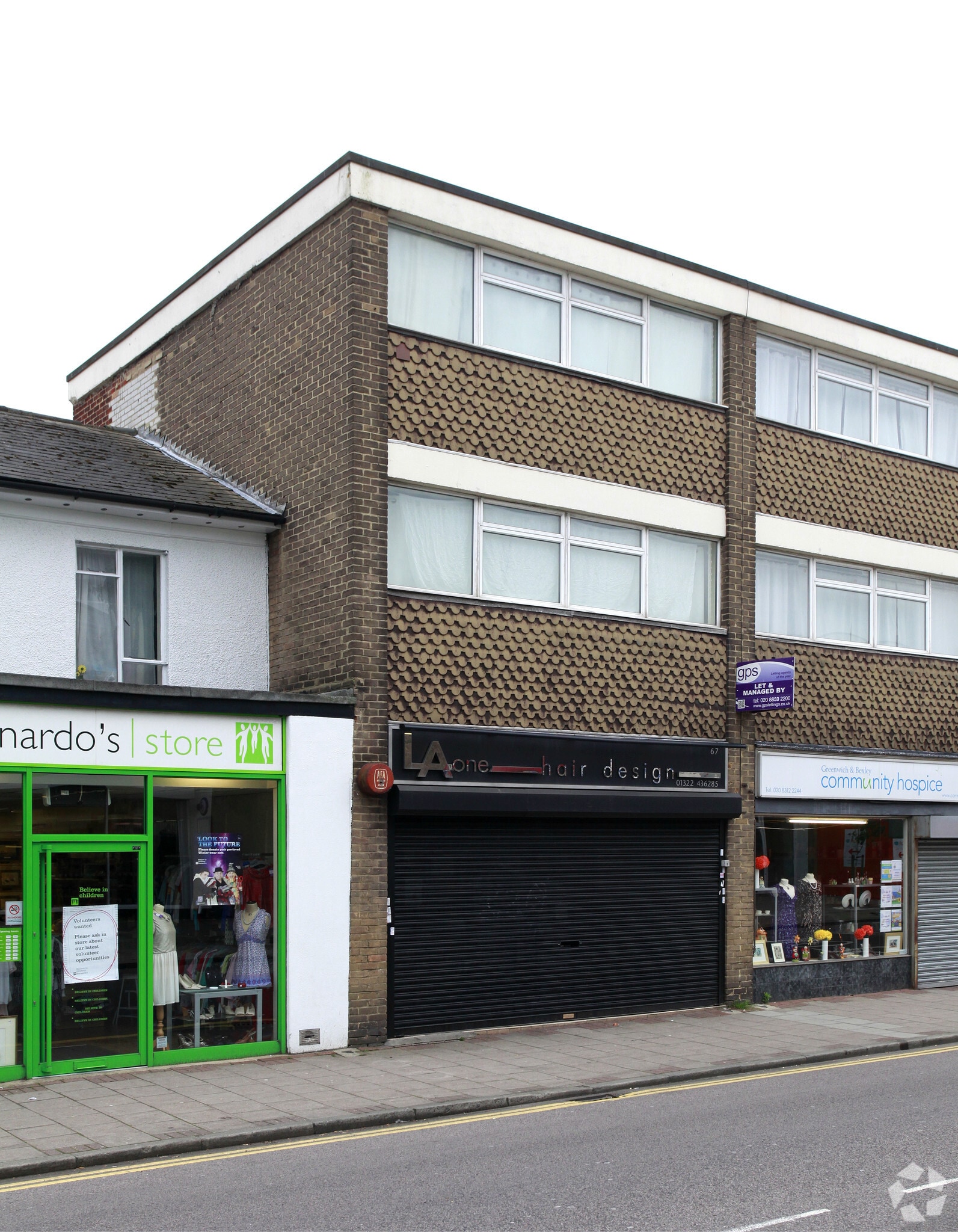 67 Nuxley Rd, Belvedere for sale Primary Photo- Image 1 of 1