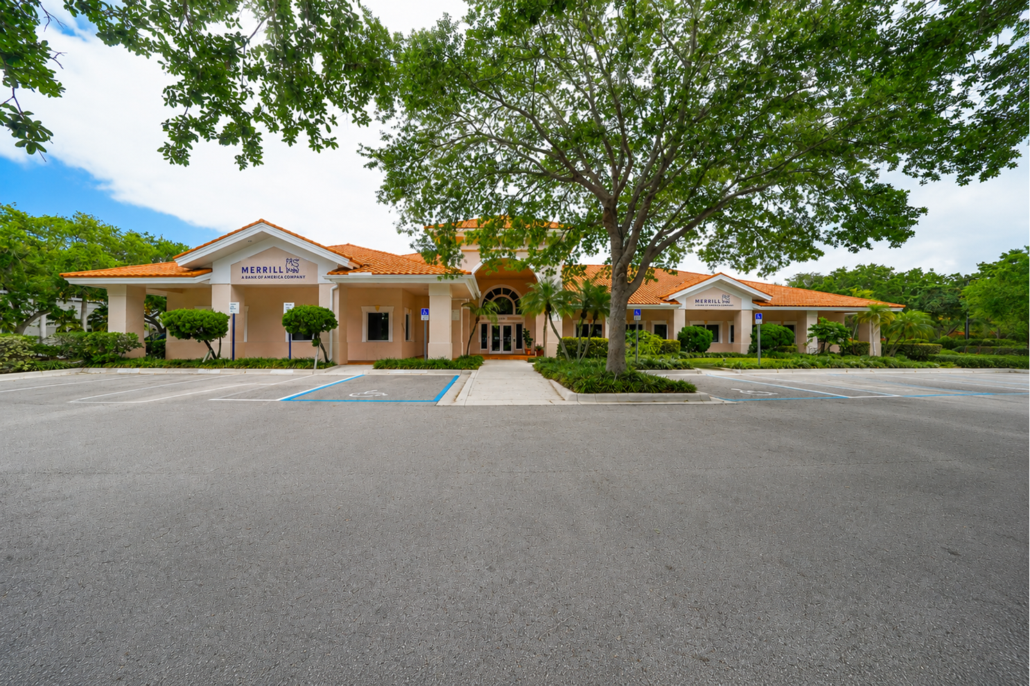 2301 SE Monterey Rd, Stuart, FL for sale Building Photo- Image 1 of 10