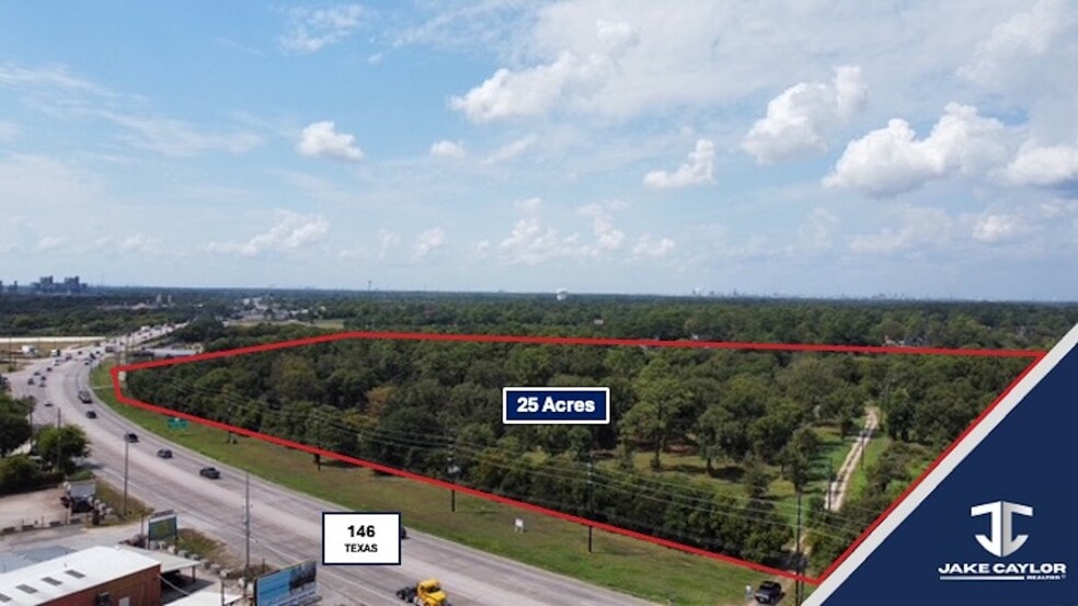 5443 Texas 146, Baytown, TX for sale - Building Photo - Image 2 of 9