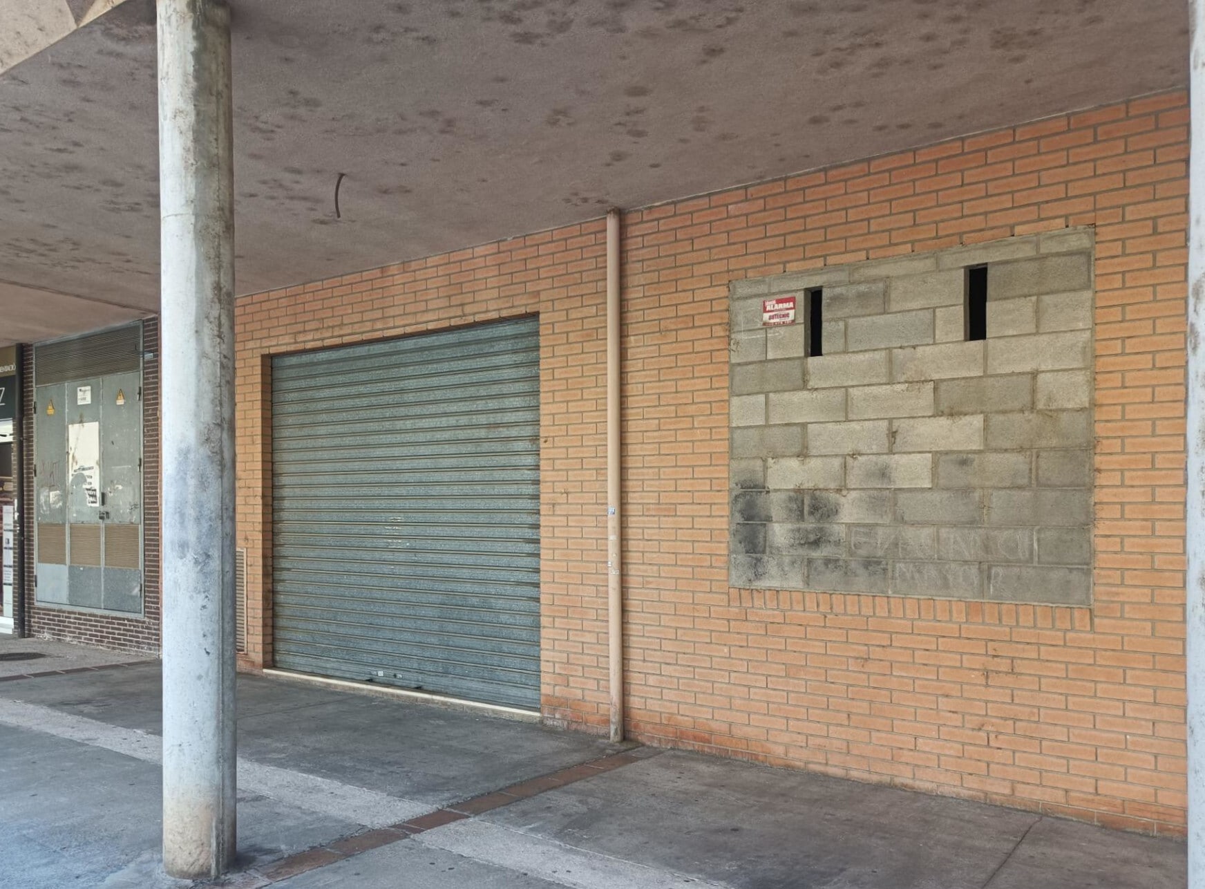 Retail in Tortosa, Tarragona for lease Building Photo- Image 1 of 2