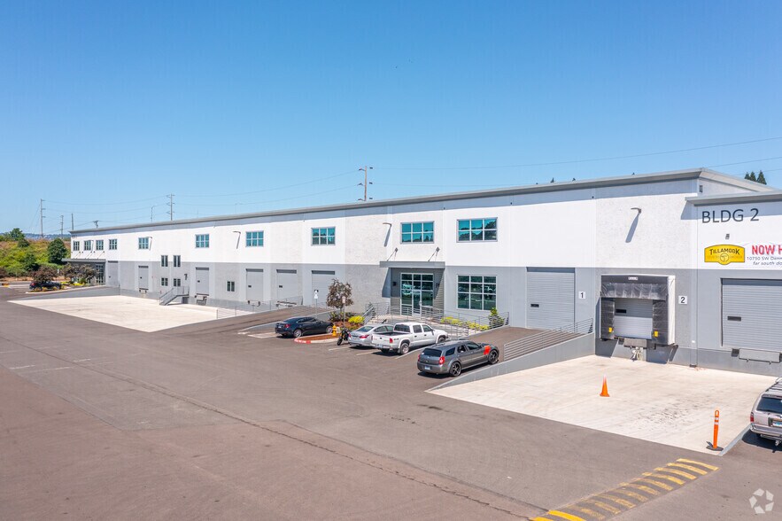 10750 SW Denney Rd, Beaverton, OR 97008