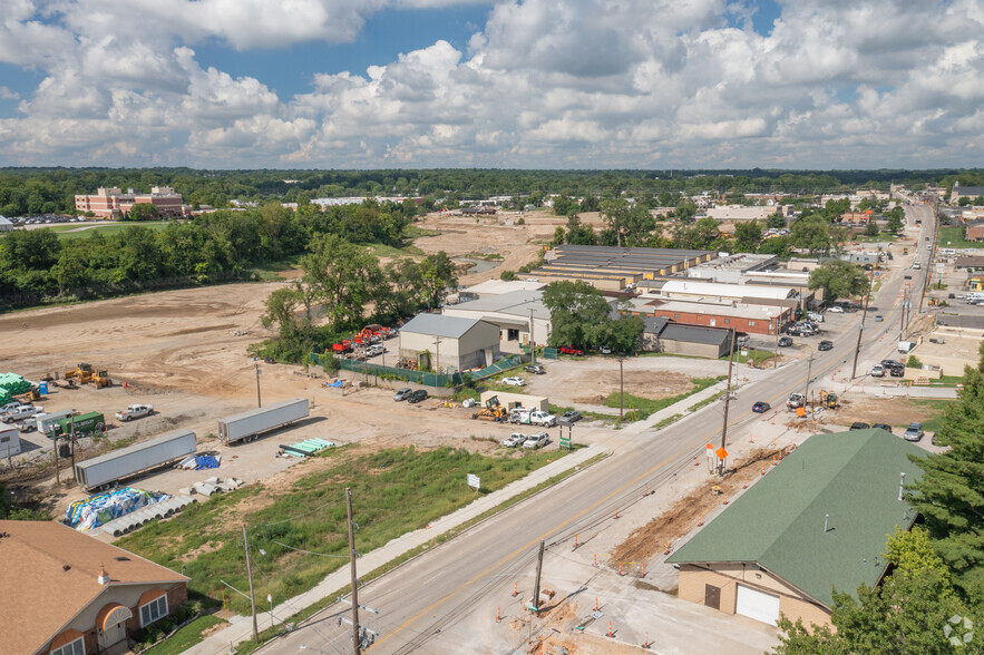 8300 Manchester Rd, Brentwood, MO for sale - Primary Photo - Image 1 of 1