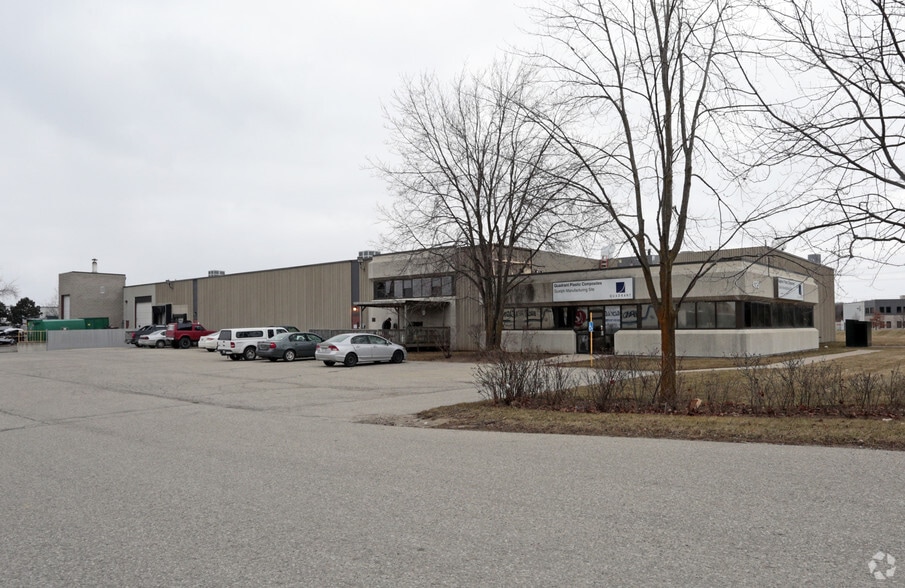 495 Laird Rd, Guelph, ON for sale - Primary Photo - Image 1 of 2