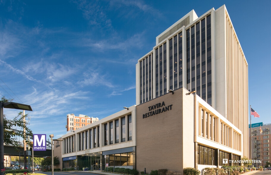 8401 Connecticut Ave, Chevy Chase, MD for sale - Primary Photo - Image 1 of 34