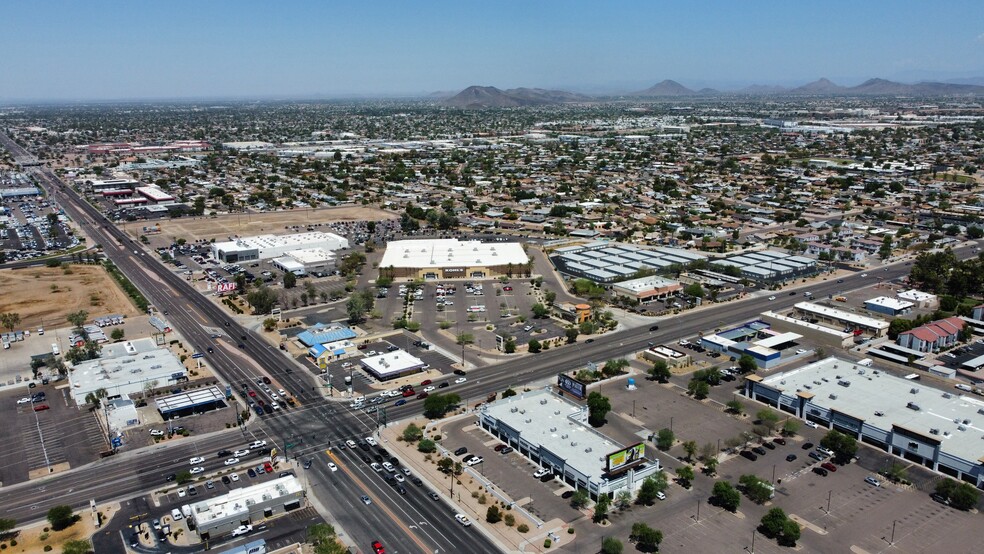 17220 N 19th Ave, Phoenix, AZ for lease - Building Photo - Image 3 of 5