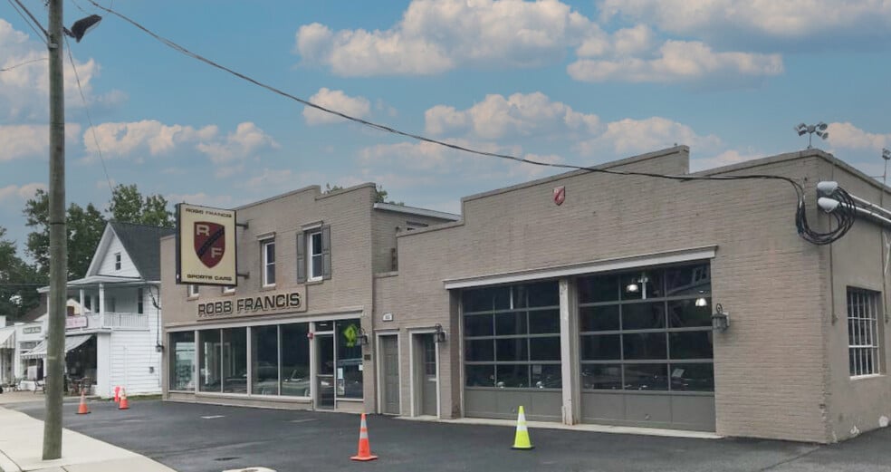 163-165 Main St, Peapack, NJ for sale - Primary Photo - Image 1 of 6